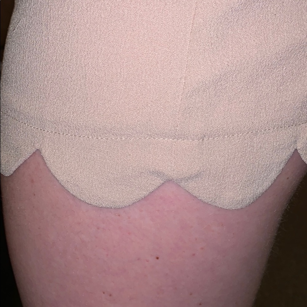 Cream shorts! - Picture 7 of 8
